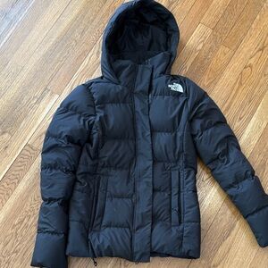 The North Face Hydrenalite Down Hoodie Women’s small. Used in good condition.